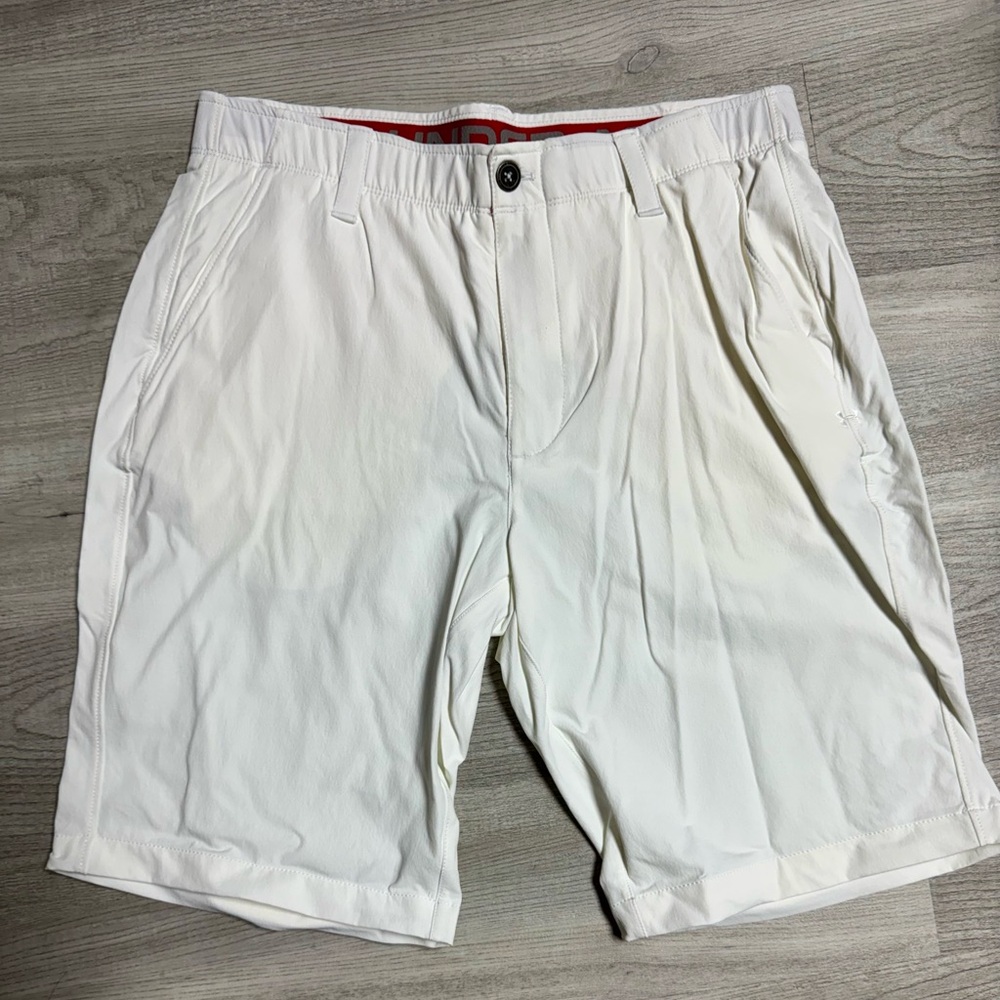 Under Armour Men's White Shorts